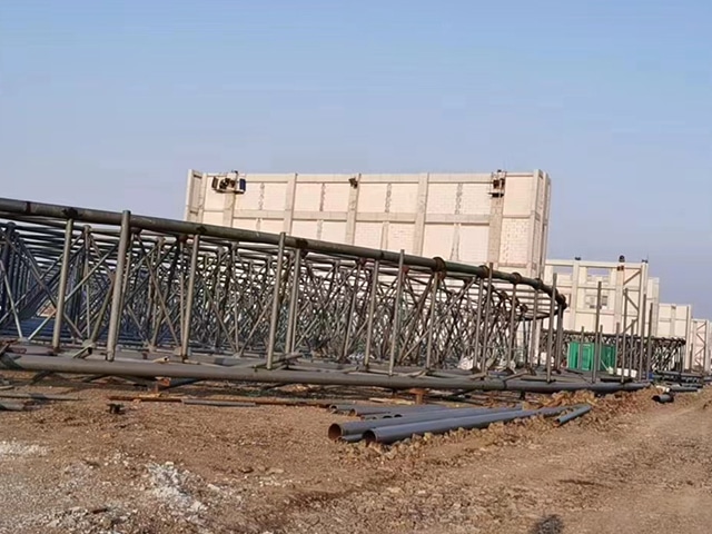 https://www.keruisteel.com/wp-content/uploads/2025/02/steel-grid-1.jpg
