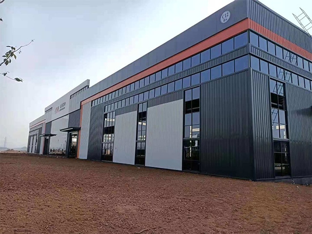 https://www.keruisteel.com/wp-content/uploads/2025/02/steel-structure-warehouse-4.jpg