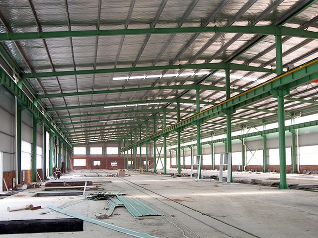 https://www.keruisteel.com/wp-content/uploads/2025/02/steel-structure-workshop-10.jpg
