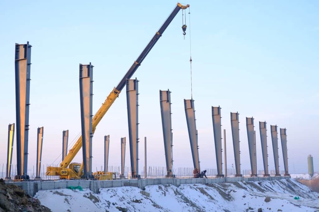 Why Steel Warehouses Offer Better Cost Efficiency for Logistics Centers