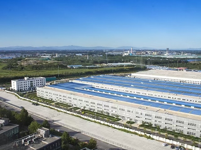 How Modern Industrial Steel Building Construction Solves Complexity in Large-Scale Logistics Hubs