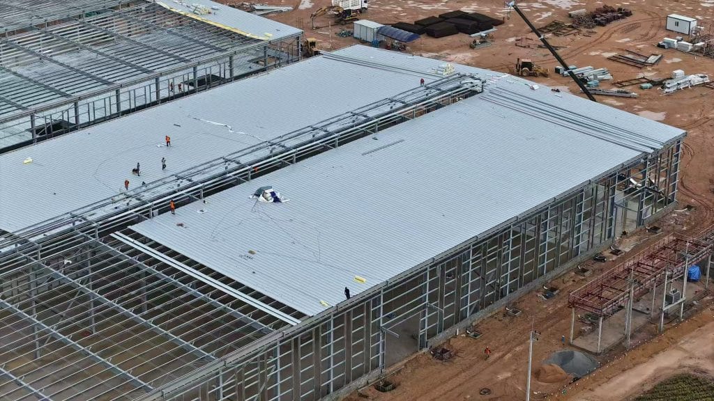 metal warehouse construction
